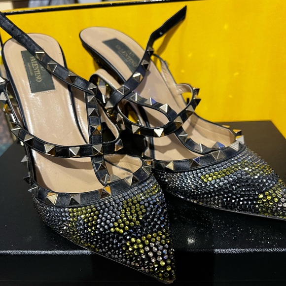Valentino crystal embellished pumps - Picture 1 of 2